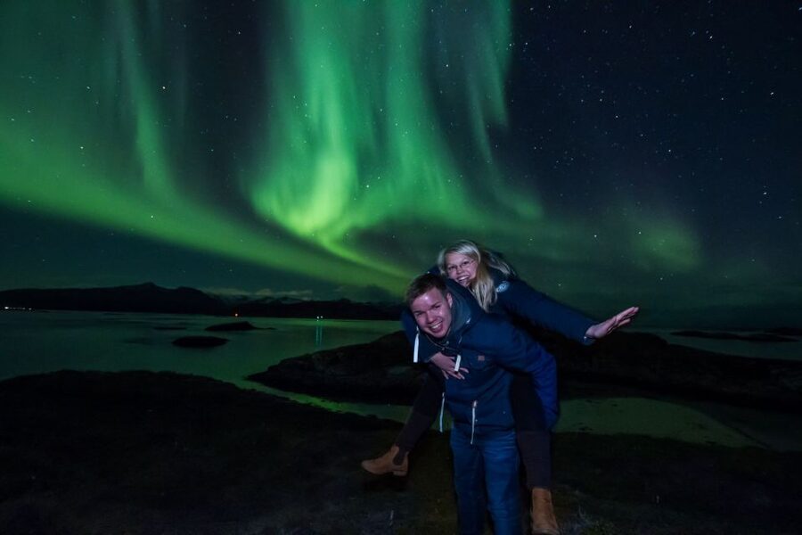 Tromsø: Northern Lights Chase with Free Photos - The Mercedes Sprinter ride and changing route