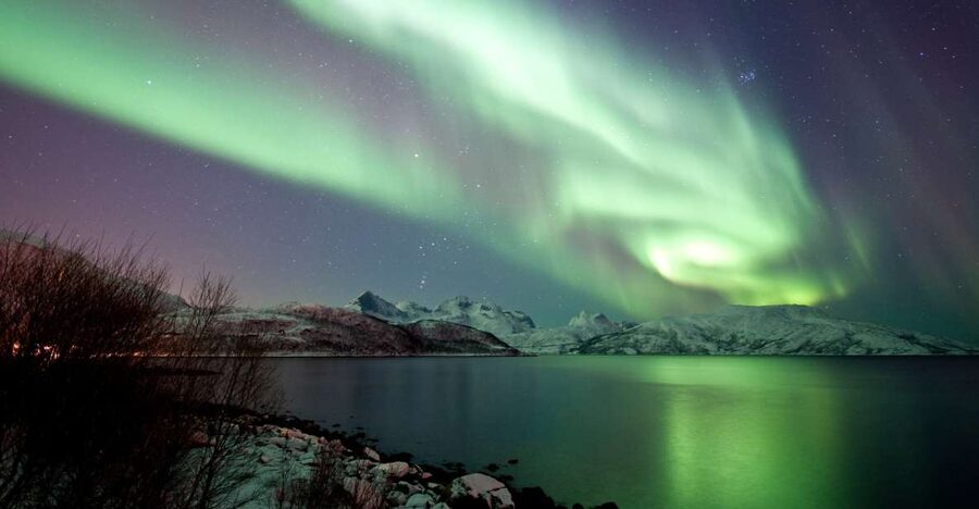 Tromsø: Northern Lights Cruise with 2nd Chance Guarantee - The first minutes: a calm departure from Tromsø