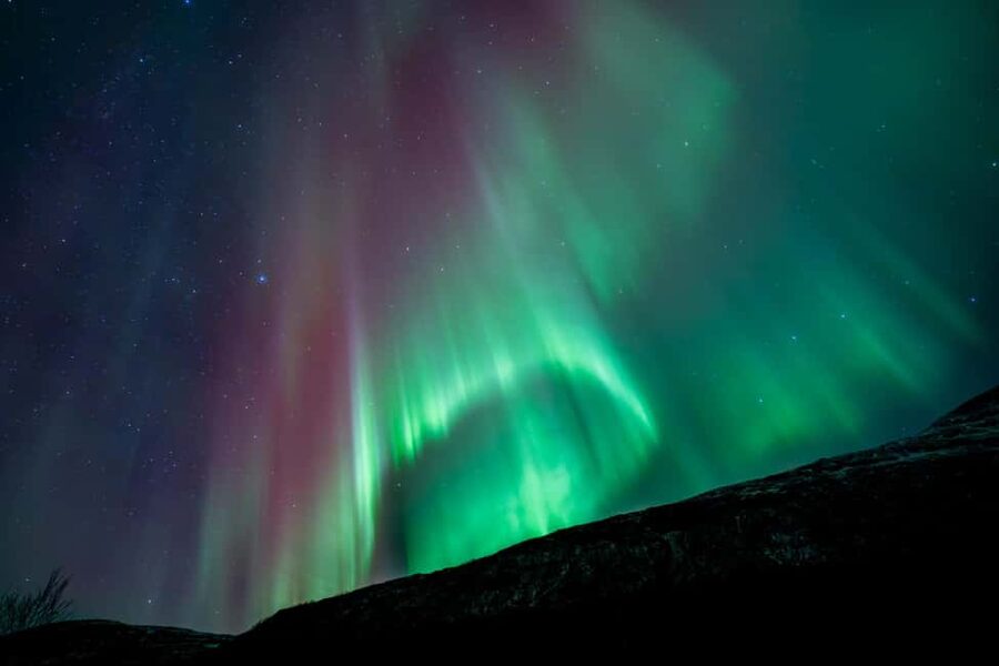 Tromsø: Northern Lights Focus Tour, German/English, minibus, meal - The photo stop and the practical side of aurora photography