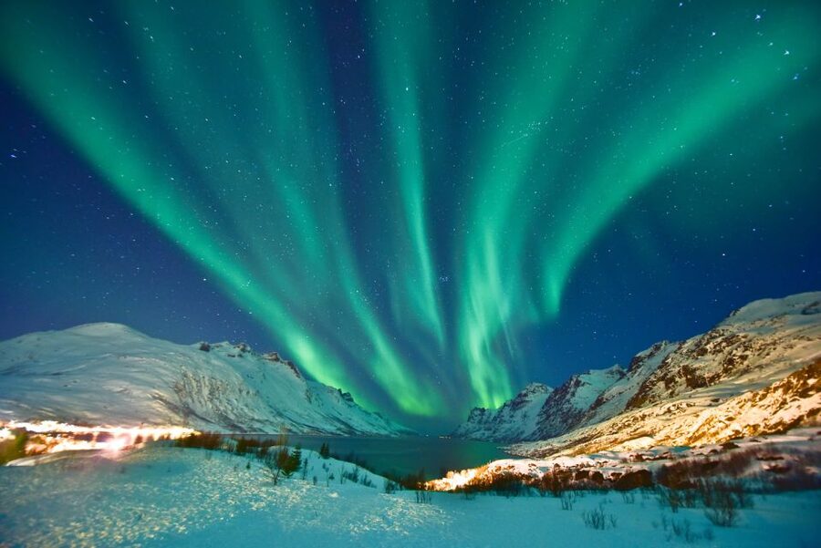 Tromso: Northern Lights Photography Tour by Bus (or miniBus) - Key points before you book