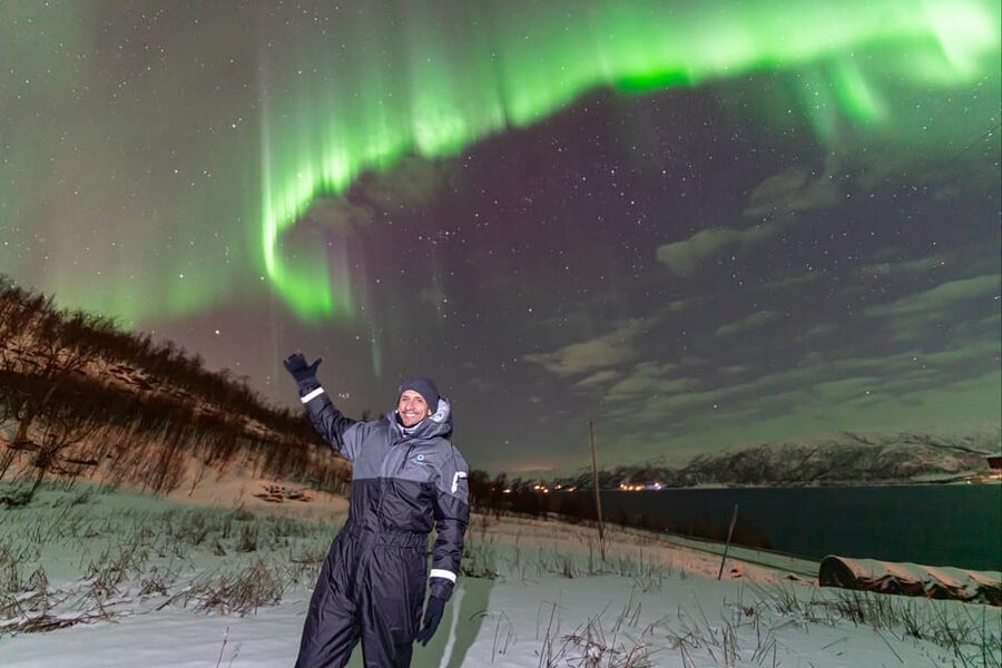 Tromsø: Northern Lights Tour w/Photo, Suits and Local Guide - Staying warm at minus 15 degrees