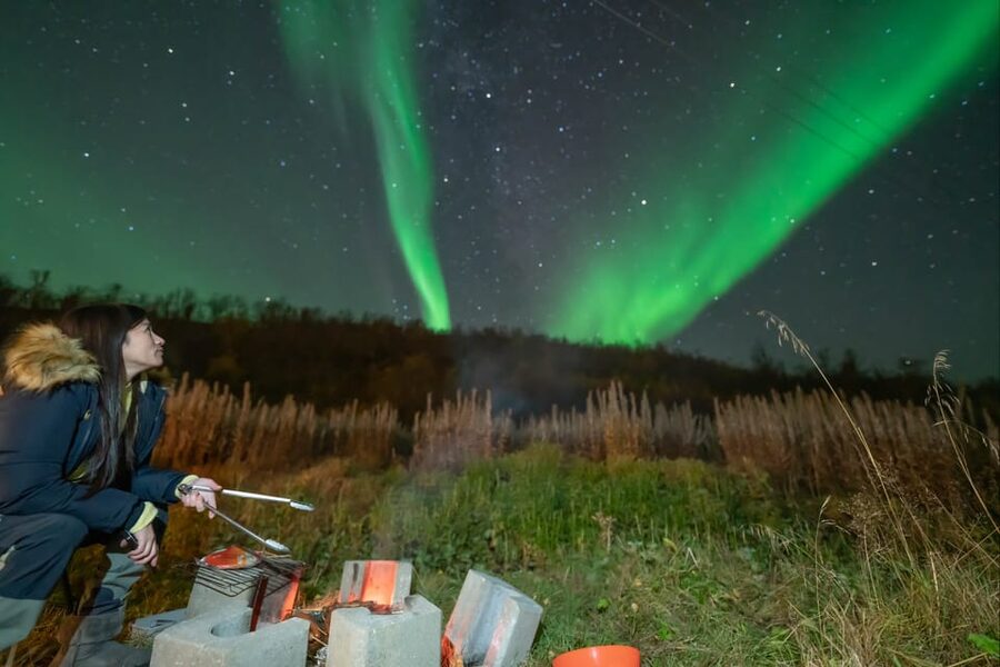 Tromsø: Northern Lights Tour w/Photo, Suits and Local Guide - Pickup at the Radisson Blu and the first drive