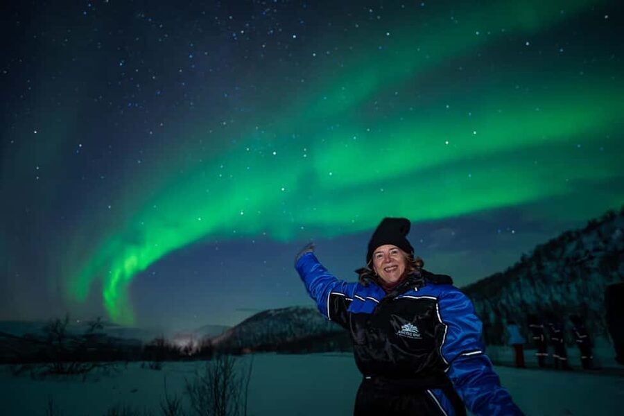 Tromsø: Northern Lights Tour with Guaranteed Sightings - Photography that saves you from camera trouble