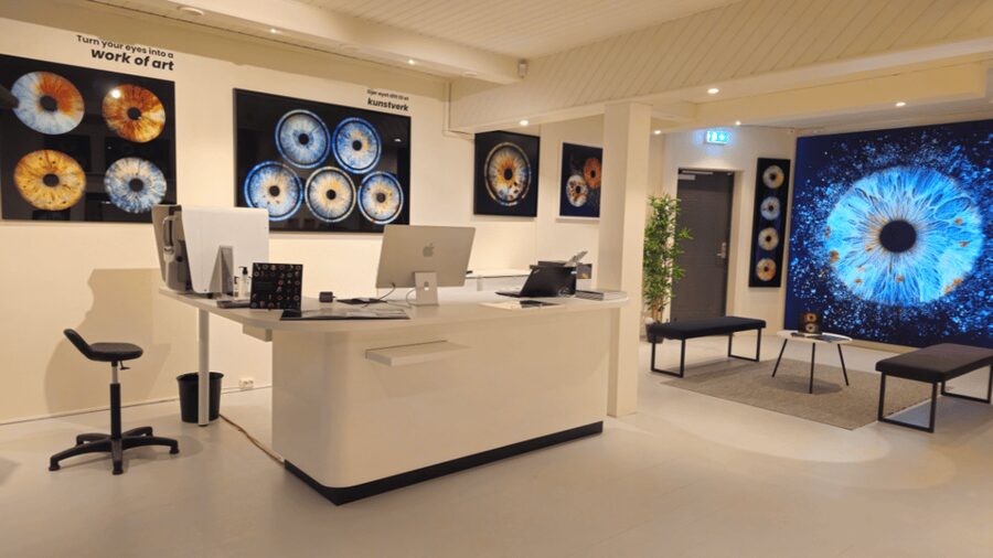 Tromsø: Reveal Your Eye Experience at the Iris Galerie - What happens inside Iris Galerie Tromsø