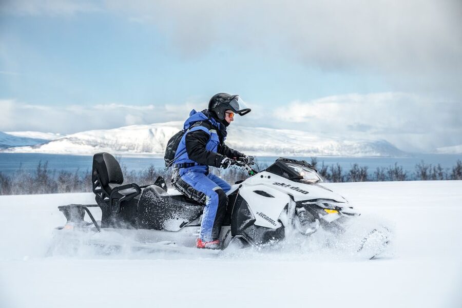 Tromsø: Scenic Arctic snowmobile safari in the Lyngen Alps - Why this snowmobile tour is different from a quick Tromsø activity