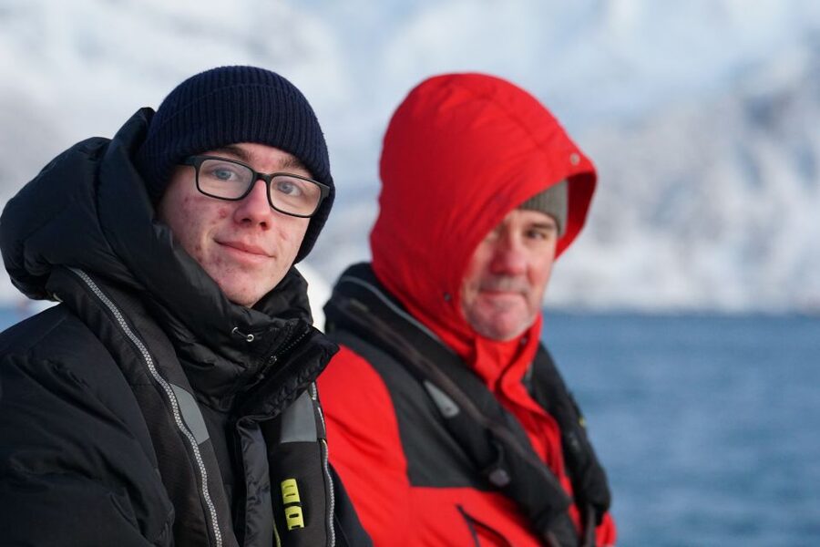 Tromso: Sightseeing Cruise by Catamaran with Snacks & Drinks - Seeing Tromsø from the water