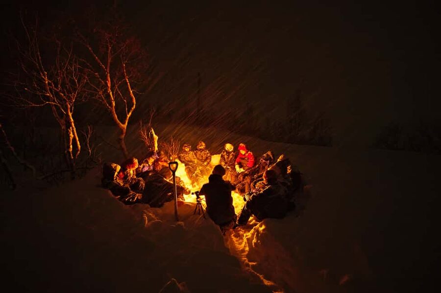 Tromsø: Small Group Northern Lights Hunt - Camera help and photographs after the trip
