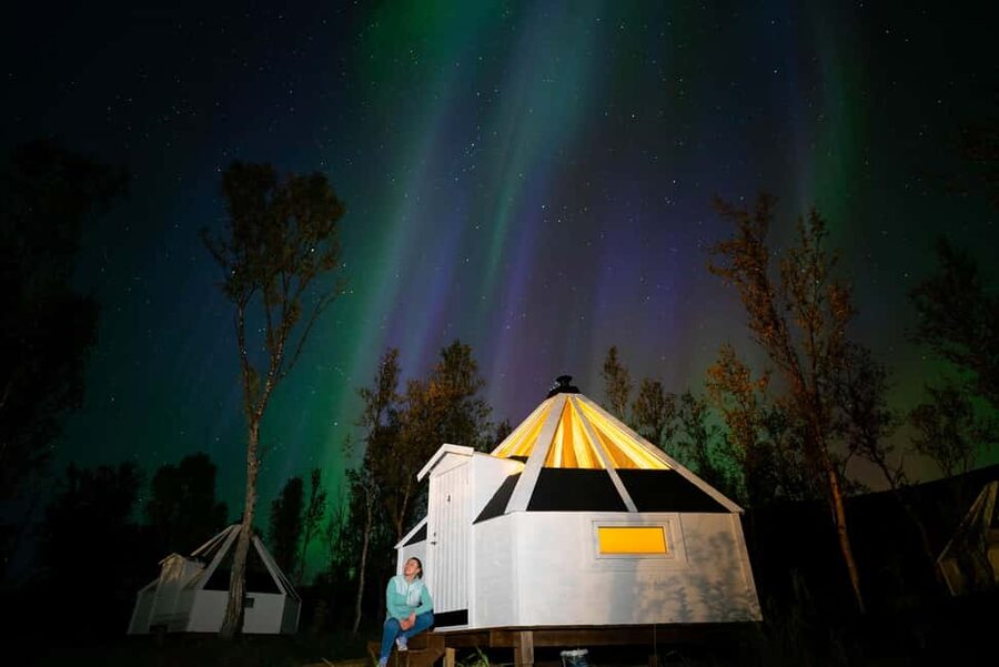 Tromsø: Snowmobile Safari with Aurora Crystal Lavvo Stay - Who should book this Lyngen overnight?