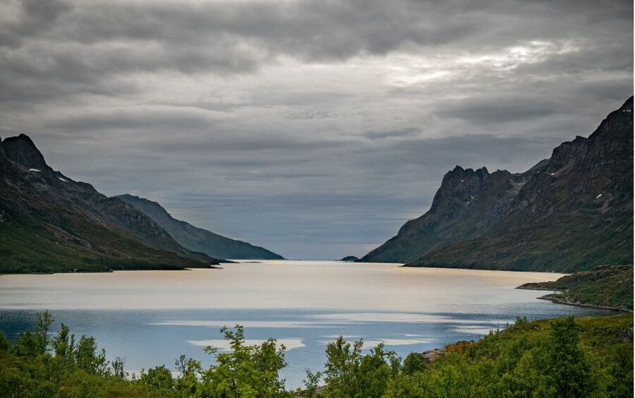 Tromsø: Sommaroy Fjord Tour with Lunch Option & Midnight Sun - Sommarøy island and the coastal stop
