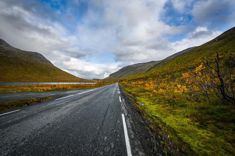 Tromsø: Sommaroy Fjord Tour with Lunch Option & Midnight Sun - Choosing the midnight sun departure