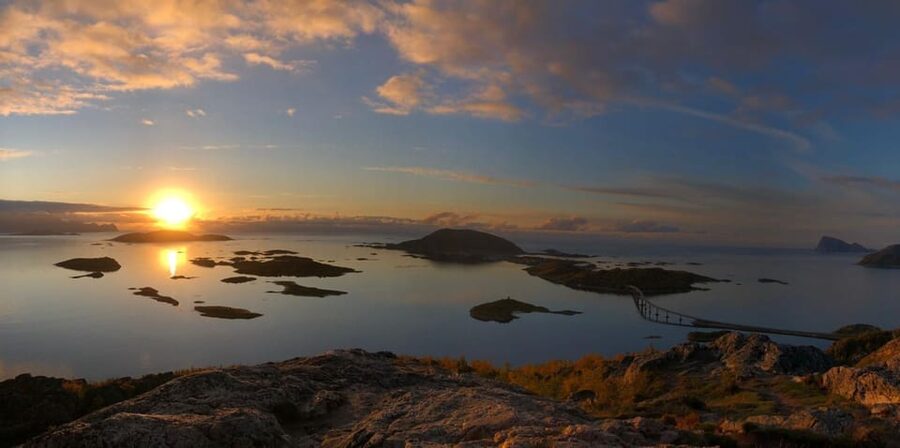Tromsø: Sommarøy Islands Midnight Sun Tour - The midnight sun: beautiful, but weather dependent