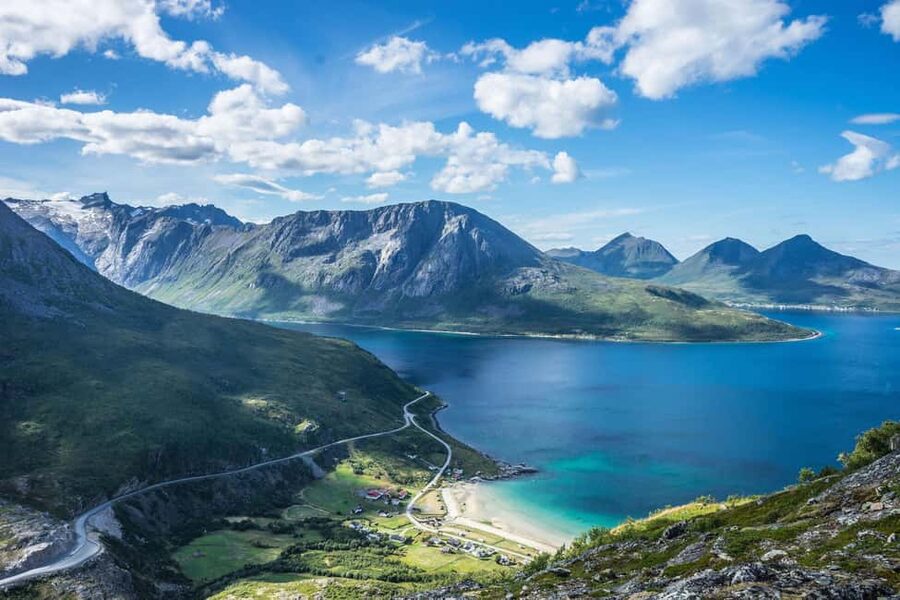 Tromsø: Summer Day Hike in the wilderness - The summit views over fjords and valleys