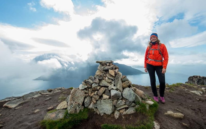 Tromsø: Summer Day Hike in the wilderness - Lunch in the Arctic outdoors