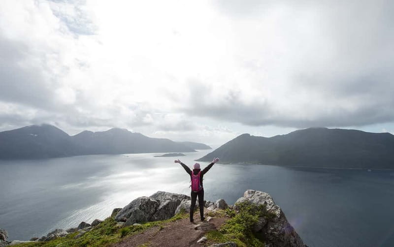 Tromsø: Summer Day Hike in the wilderness - What the equipment and group size add
