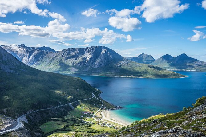 Tromsø: Summer Day Hike with Wandering Owl - Lunch with an Arctic view