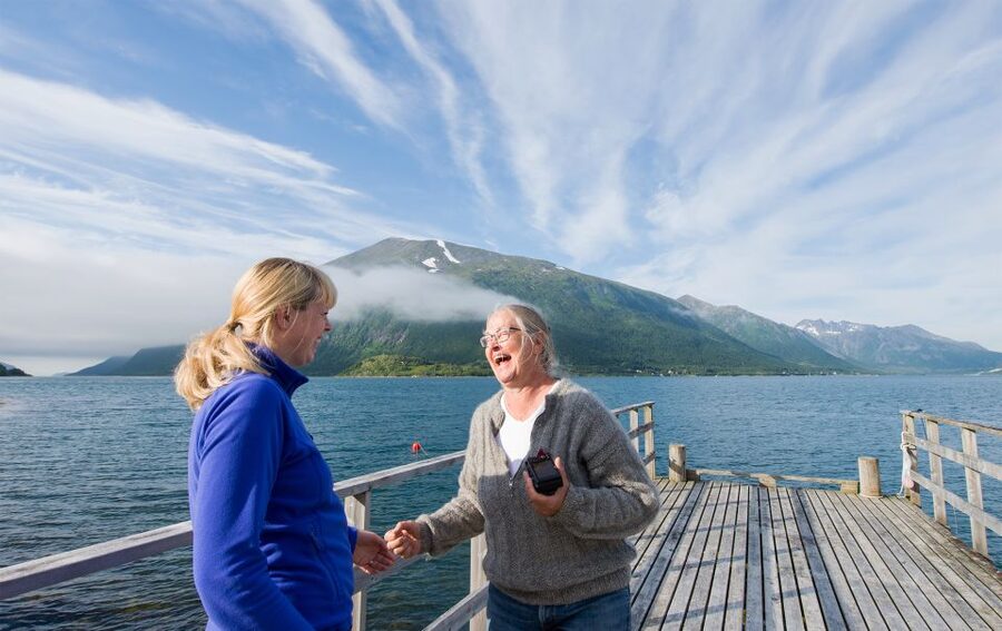 Tromsø: Summer Fjord Road Trip with Citizen Science - Turning a scenic stop into citizen science