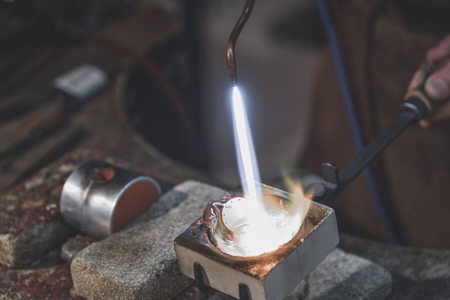 Tromsoe: Make your own silver ring in a goldsmith workshop - How the two-hour ring-making process works