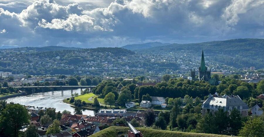 Trondheim: Audio Guide Panorama Bustour - Why this bus tour works for a first look at Trondheim