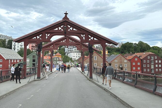 Trondheim's Regalia Self-Guided Tour of Norway's Historic Centre - What the audio format does well