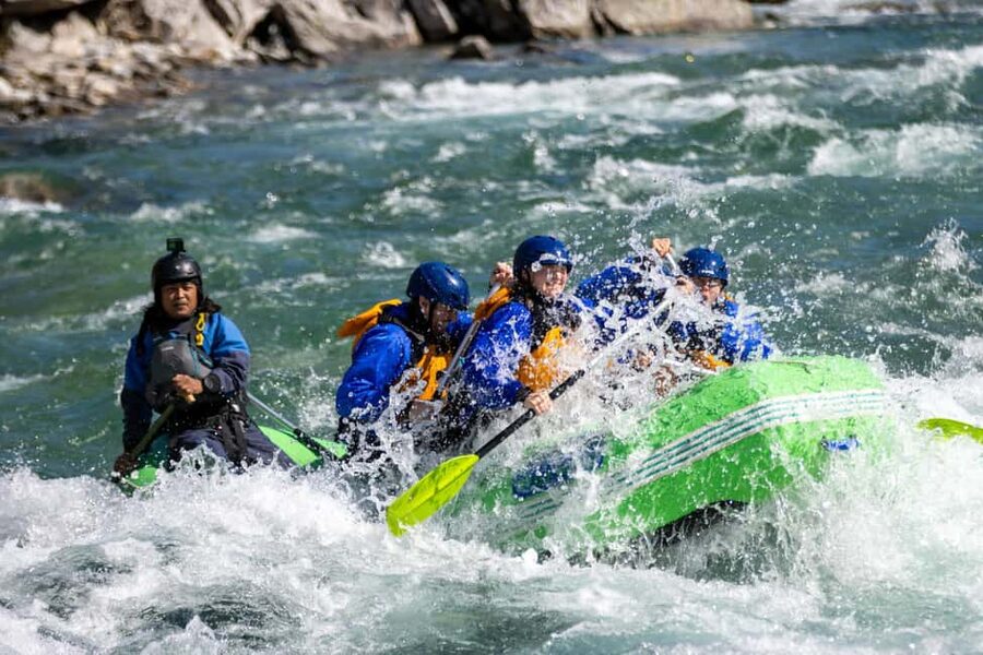 Voss: Thrilling Whitewater Rafting Guided Trip - Entering the Play Section of the Raundal River