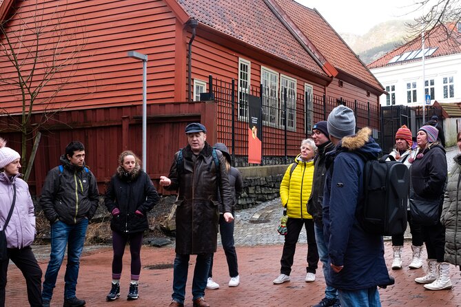 Walking Tour in Bergen of the Past and Present - Finishing at the fish market and tourist office